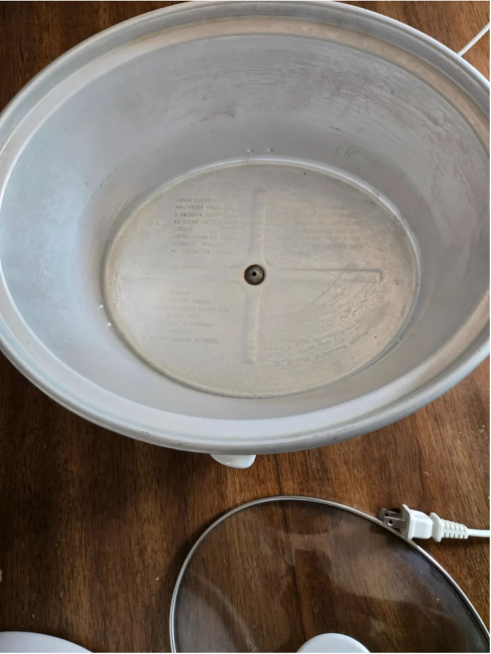 Vintage 1998 Proctor Silex Slow Cooker 4QTS Oval White - Vegetables 33375A